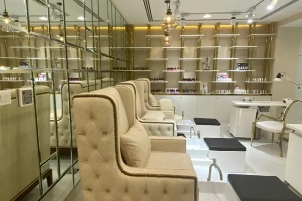 Luxurious Ladies Beauty Salon Chain In Dubai For Sale