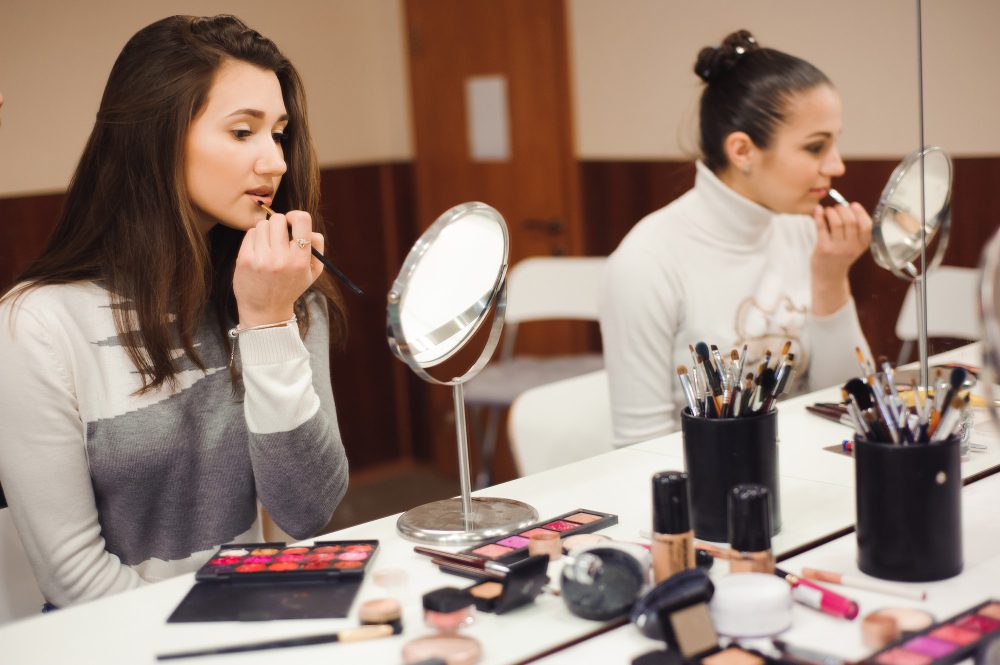 Is an International Makeup School Worth the Investment?
