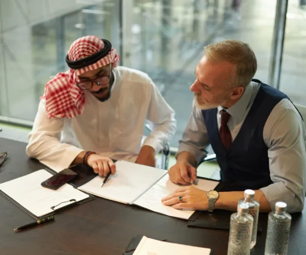 Buying an Existing Business vs Starting New in Dubai- Which Is Better?